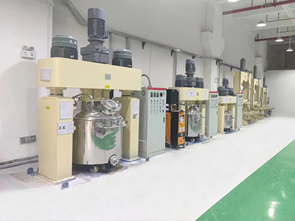 粘接密封胶生产车间